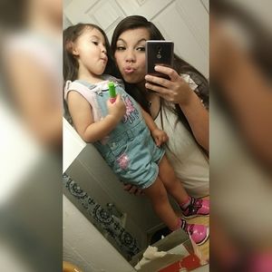 Meet your Posher, Brittney